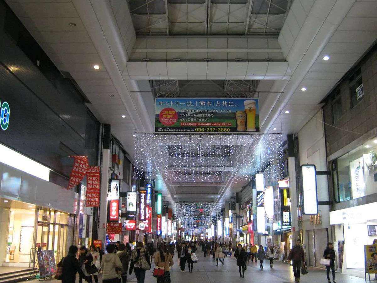 Shimotori arcade winter shopping and dining guide