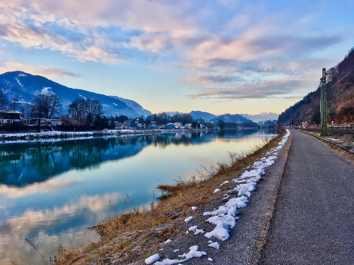 Winter Hiking Trails Around Lake Chuzenji Japan