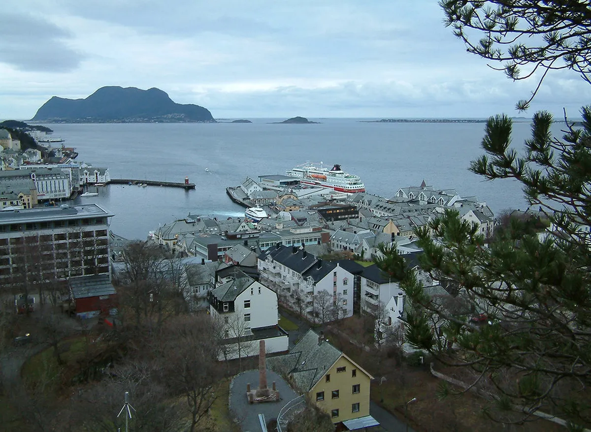 Ålesund New Year's Eve 2026: The Ultimate Guide