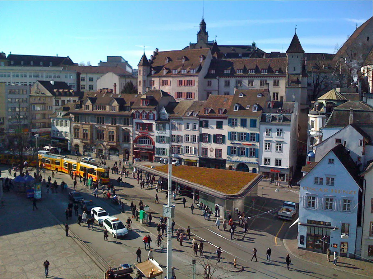 Barfüsserplatz versus Münsterplatz Christmas Market Comparison