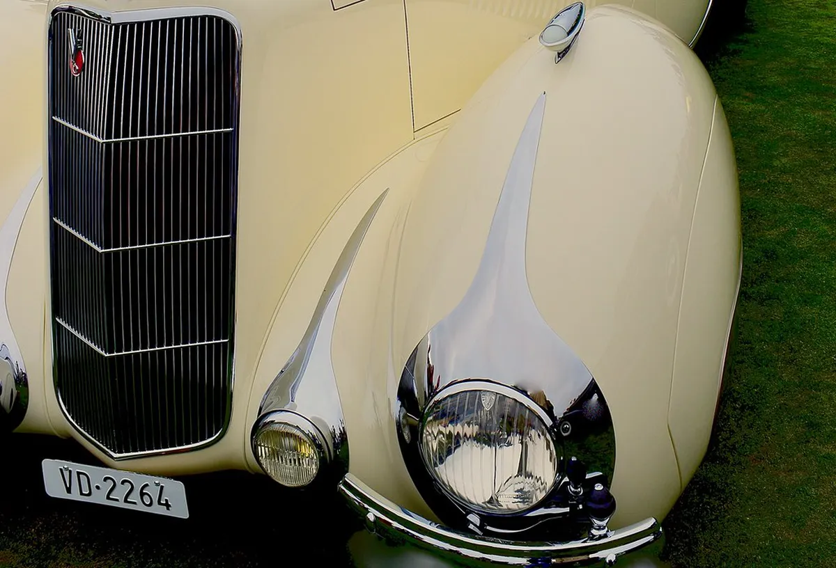 When does Geneva Lux Festival start 2026?