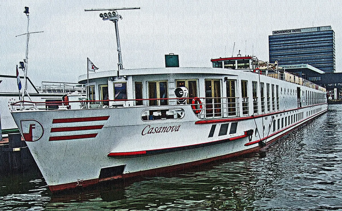 Where to Drink Hot Chocolate in Vevey: Top 5 Spots